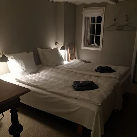 Guest house Naesgaarden *