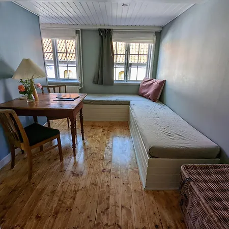 Næsgaarden Gæstehus 3*