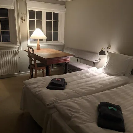 Naesgaarden * Allinge-Sandvig