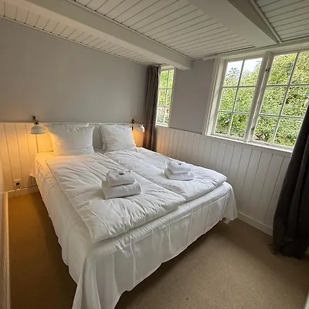 Konukevi Naesgaarden 3*